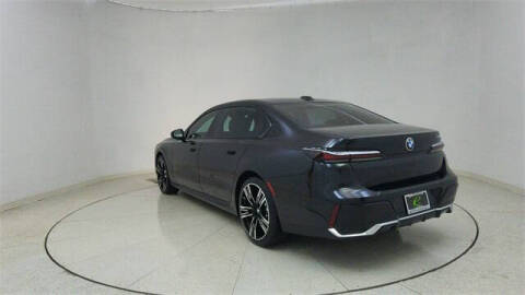 2024 BMW 7 Series 740i