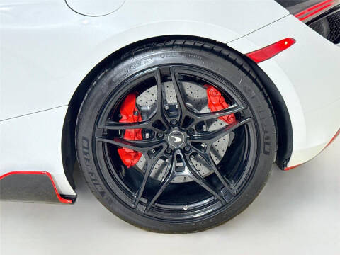 2019 McLaren 720S Luxury