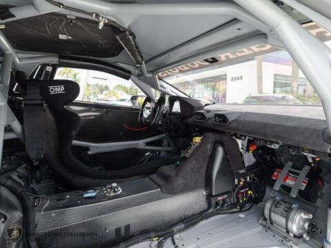 2024 Lamborghini Huracan Super Trofeo EVO2