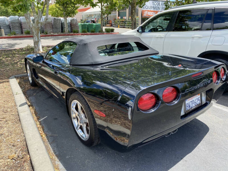 2004 Chevrolet Corvette