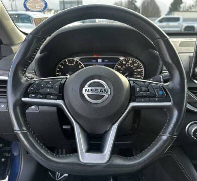 2022 Nissan Altima 2.5 Platinum