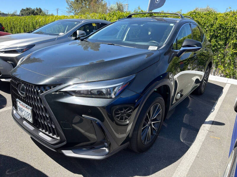 2025 Lexus NX 350h Premium