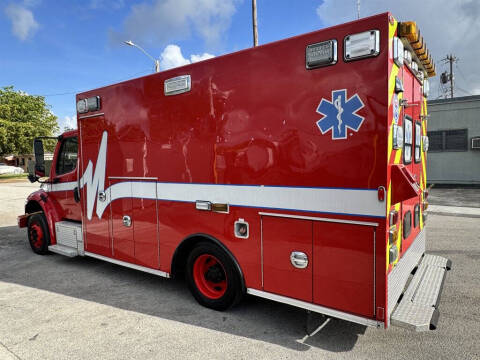 2016 Freightliner M2 106