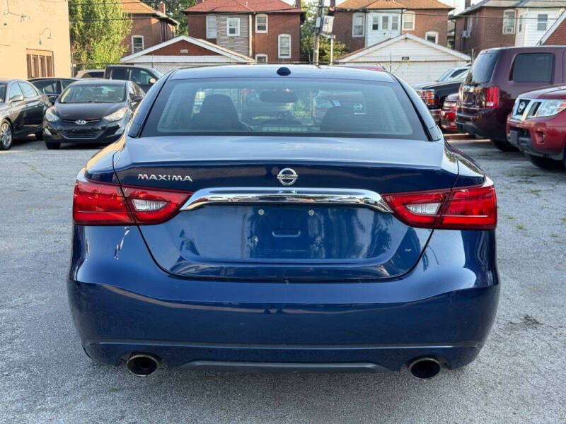 2017 Nissan Maxima