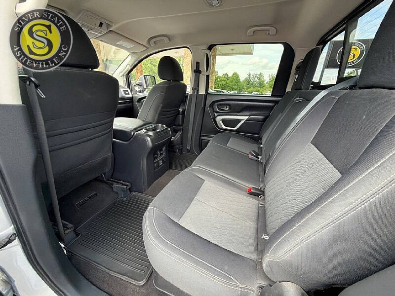 2019 Nissan Titan