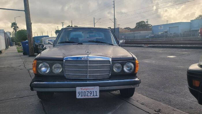 1980 Mercedes-Benz 300-Class