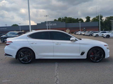 2023 Genesis G70