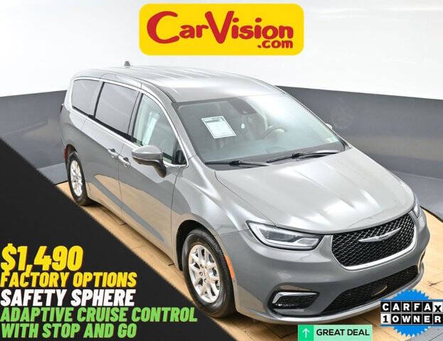 2023 Chrysler Pacifica Touring L