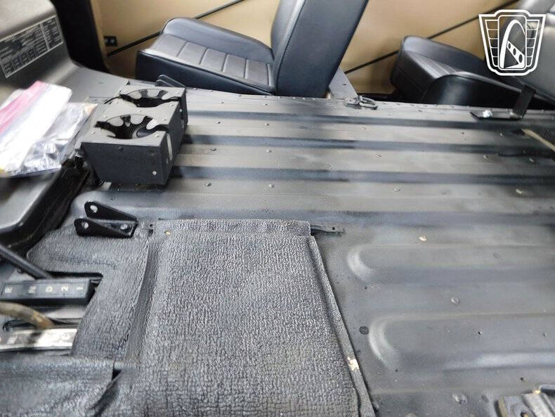 1991 AM General Hummer