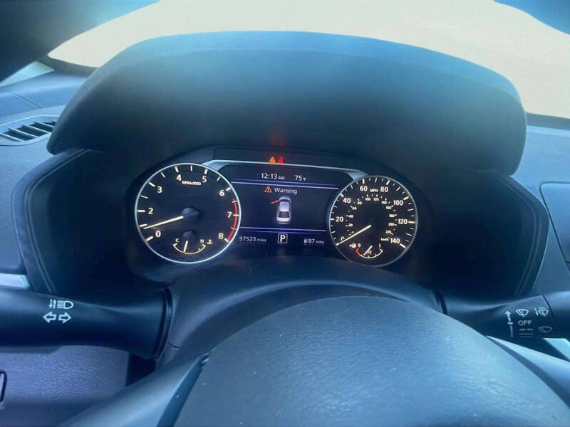 2021 Nissan Altima 2.5 SV