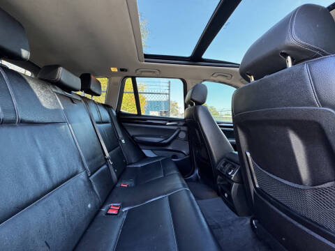 2017 BMW X3 sDrive28i