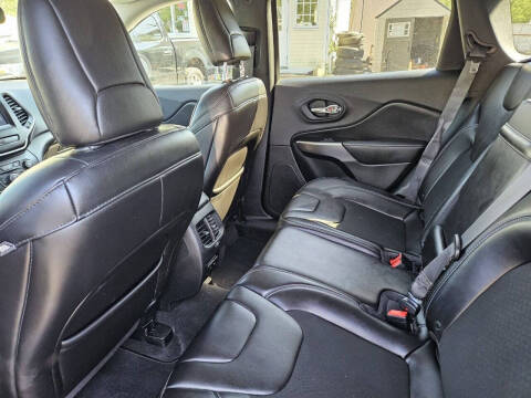 2019 Jeep Cherokee Latitude Plus