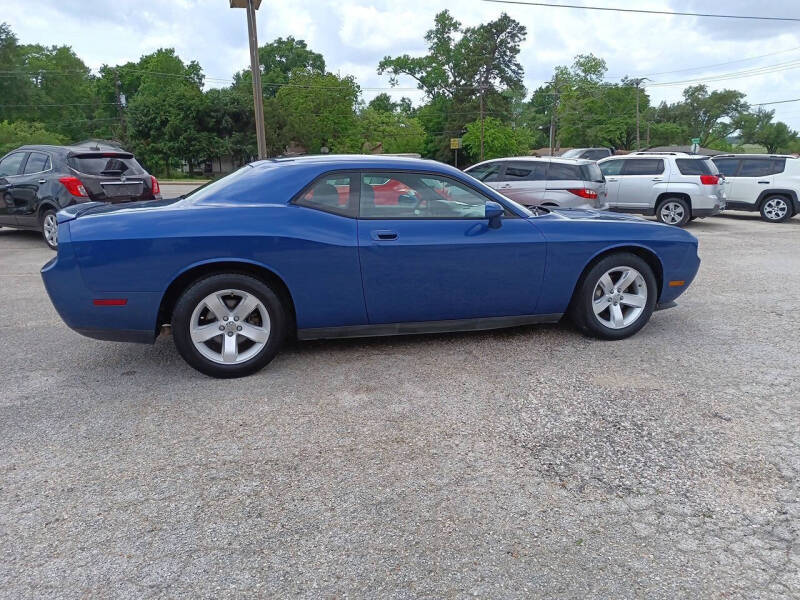 2010 Dodge Challenger SE