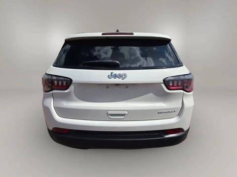 2017 Jeep Compass Sport