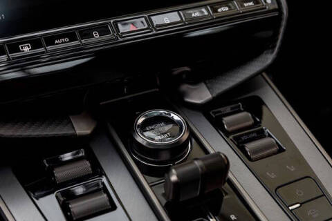 2025 Aston Martin Vanquish