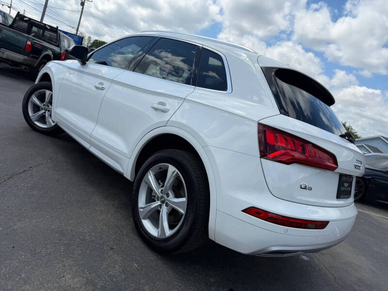 2020 Audi Q5 quattro Premium Plus 45 TFSI