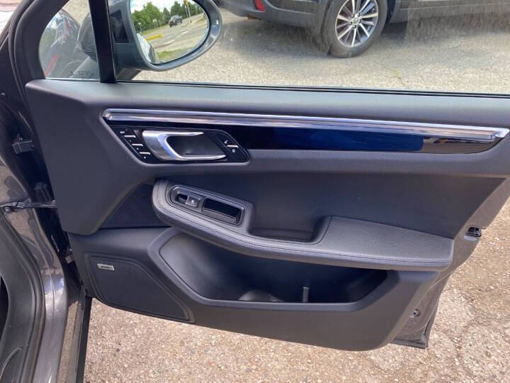 2018 Porsche Macan