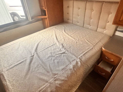 2017 Winnebago Minnie Winnie