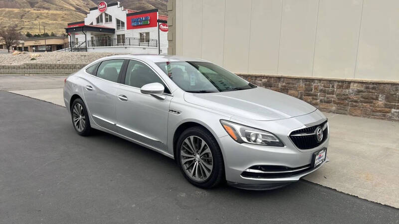 2017 Buick LaCrosse Essence