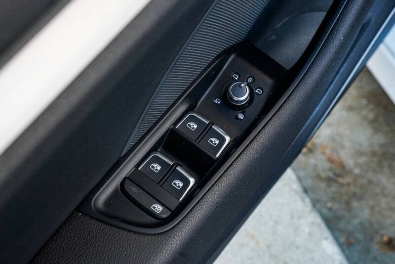 2017 Audi S3 2.0T quattro Prestige