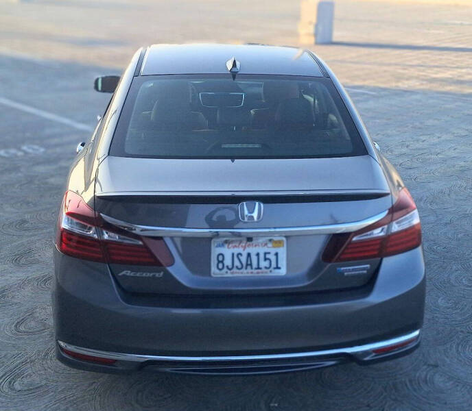 2017 Honda Accord Hybrid Touring