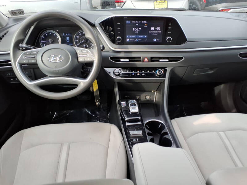 2023 Hyundai Sonata SE