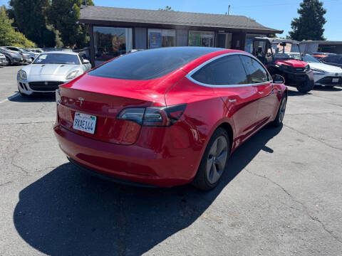 2020 Tesla Model 3 Standard Range