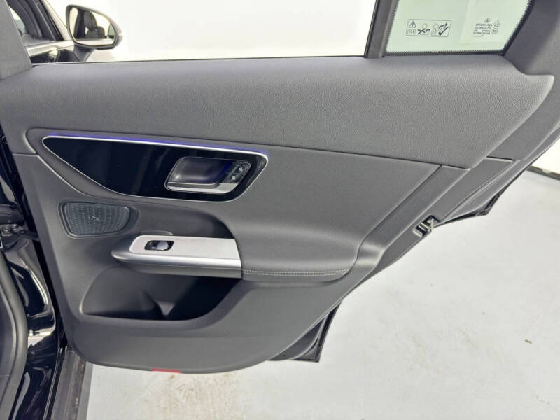 2025 Mercedes-Benz GLC GLC 300