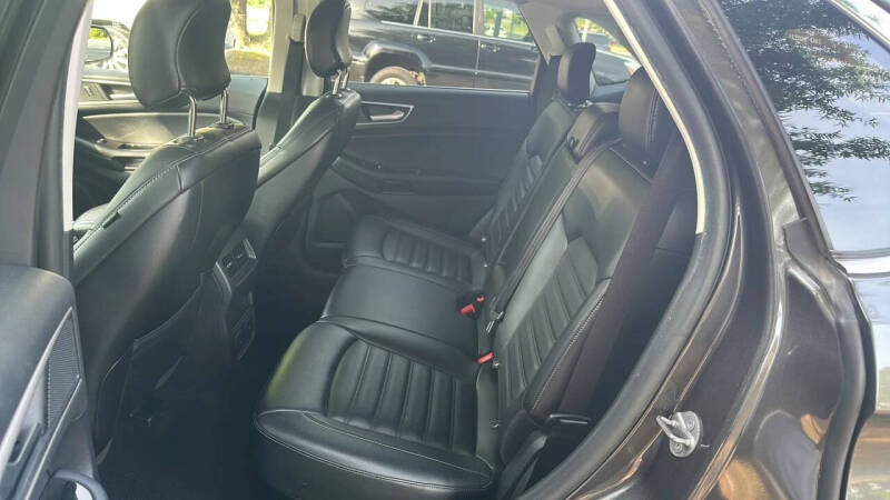2019 Ford Edge SEL
