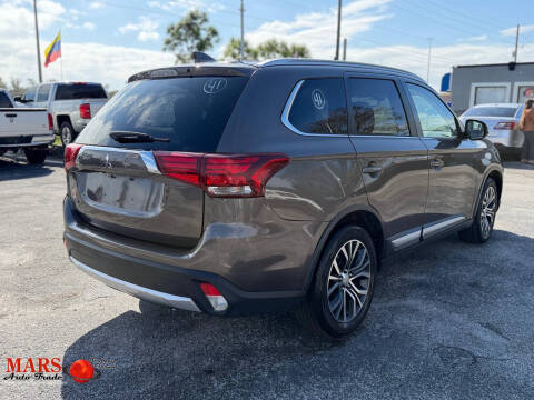2017 Mitsubishi Outlander SEL