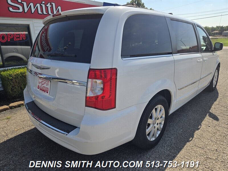 2014 Chrysler Town and Country Touring