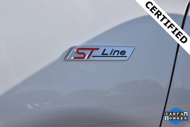 2025 Ford Escape ST-Line Select