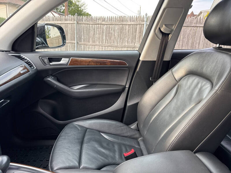 2015 Audi Q5 2.0T quattro Premium Plus