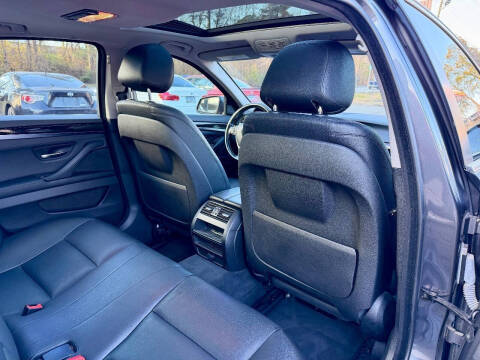 2016 BMW 5 Series 528i