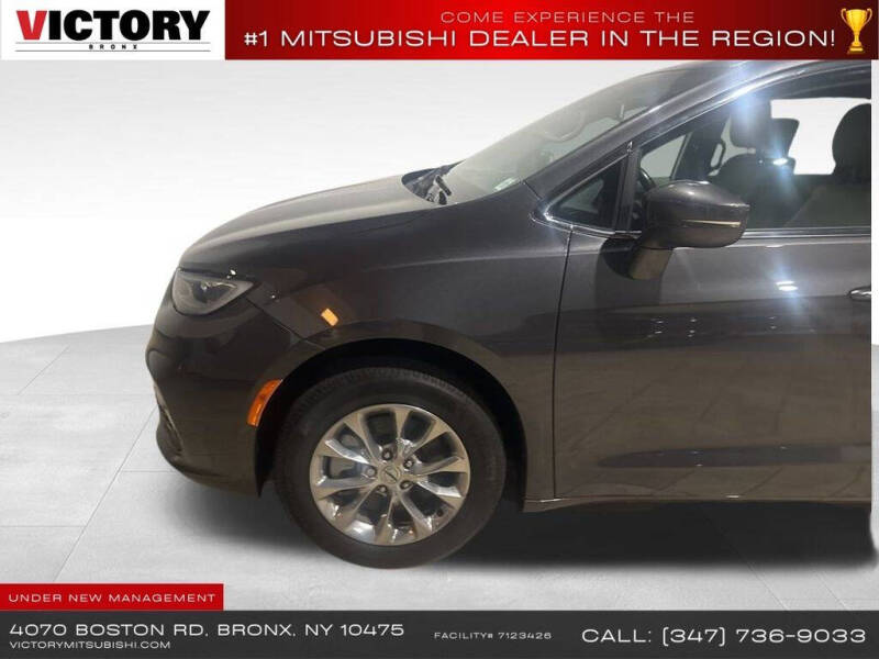 2021 Chrysler Pacifica Touring L