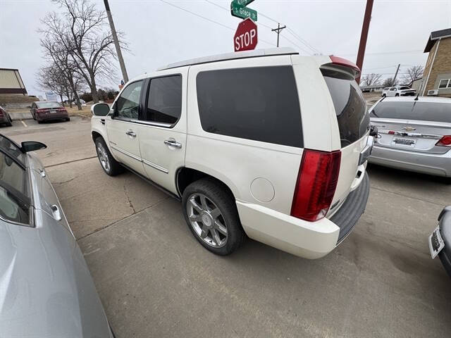 2014 Cadillac Escalade Luxury