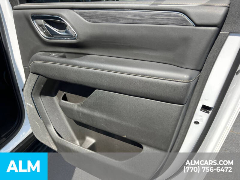 2022 GMC Yukon XL SLT