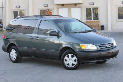 2002 Toyota Sienna CE