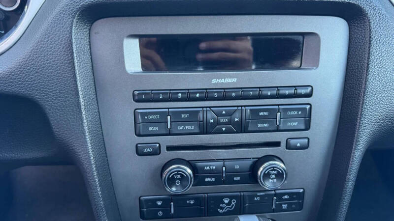 2014 Ford Mustang V6 Premium