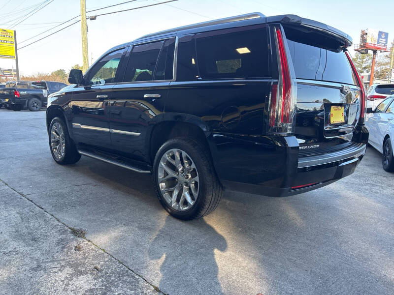 2020 Cadillac Escalade Luxury