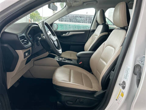 2021 Ford Escape Hybrid SEL