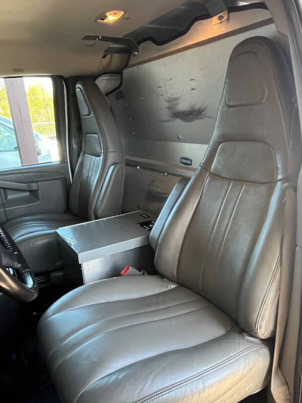 2020 Chevrolet Express 3500