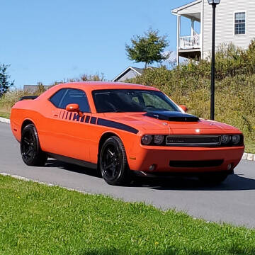 2010 Dodge Challenger for sale at R & R AUTO SALES in Poughkeepsie NY