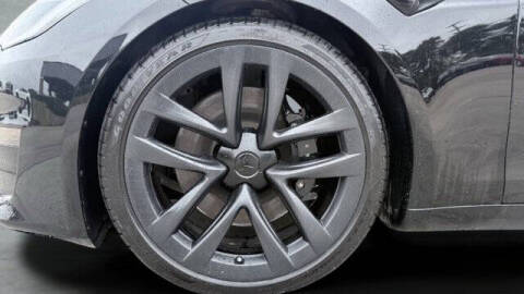 2023 Tesla Model S Standard Range