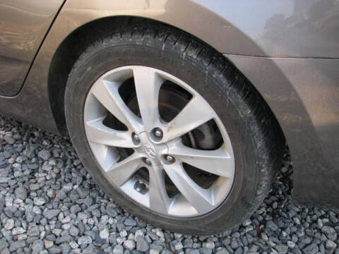 2012 Hyundai Accent GLS