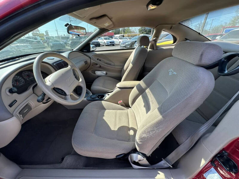 1999 Ford Mustang