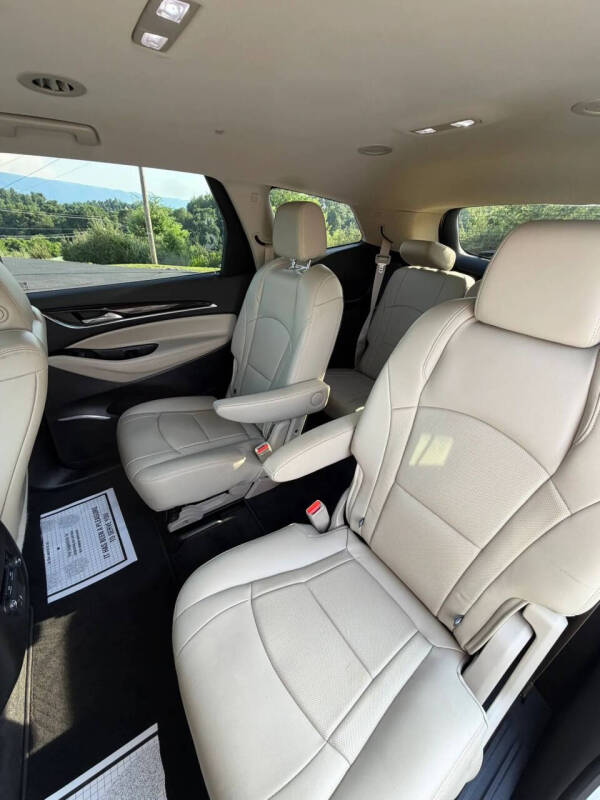 2019 Buick Enclave Essence