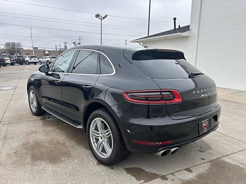 2016 Porsche Macan S