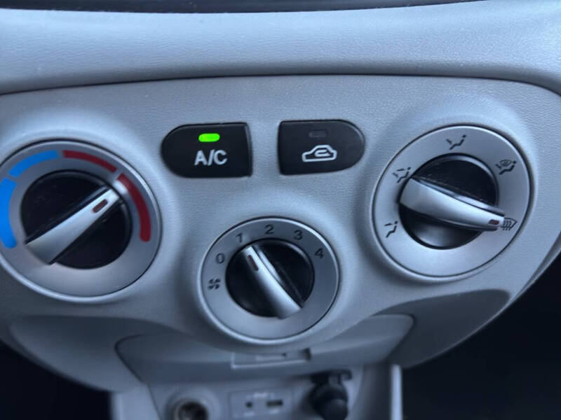 2011 Hyundai Accent GLS