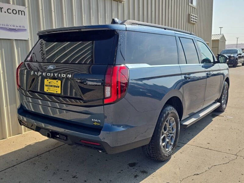 2027 Ford Expedition MAX Active